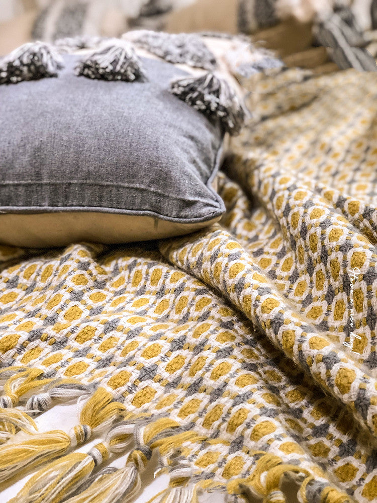 Plaid tricoté à franges – Couverture canapé douce et couverture de sieste