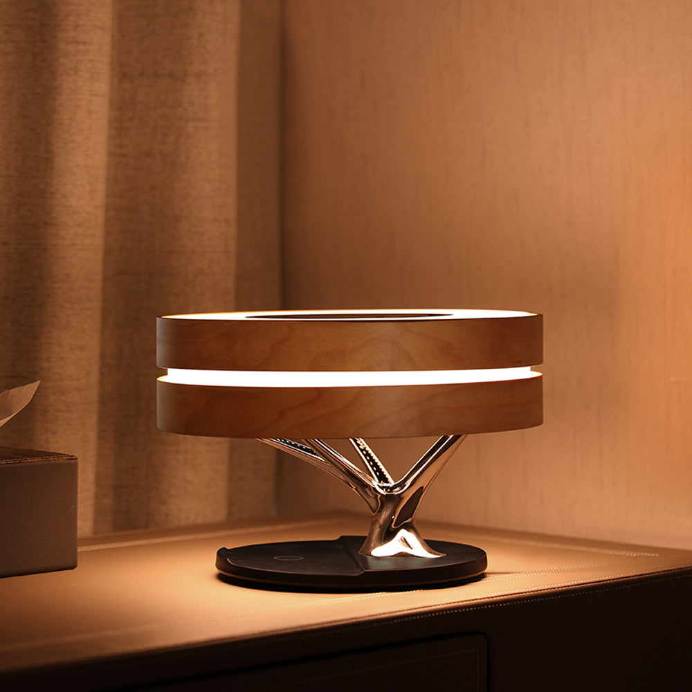 Lampe Connectée avec Haut-Parleur Bluetooth – Éclairage LED, Charge Sans Fil et WiFi