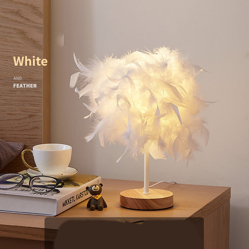 Lampe en Plumes – Ambiance Douce & Élégante
